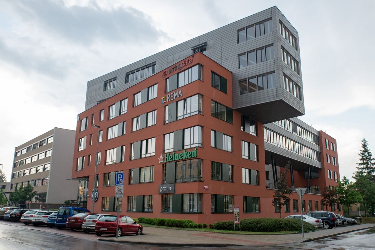 East Building hlavní obrázek